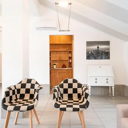Sansone - Insta-worthy Veranda Città Studi - Wifi 4 Pax-ac *